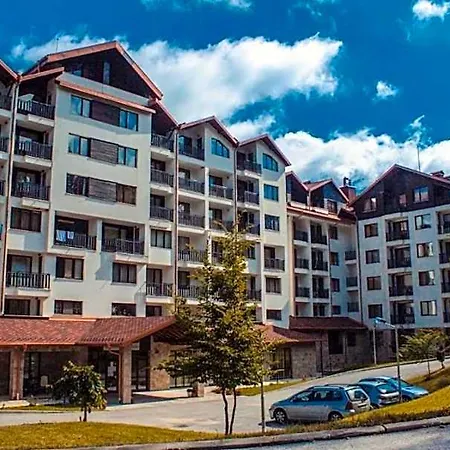 Borovets Gardens - E 27 فندق بليتشينغ
